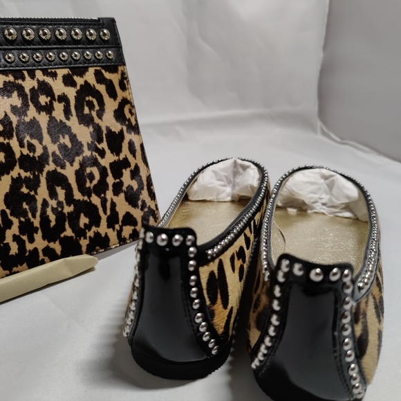 Clutch & Flats - Picture 2 of 5